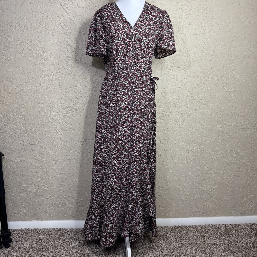 Pretty Garden Maxi Wrap Dress Size M Ditzy‎ Floral Cottagecore Boho Flowy Ruffle